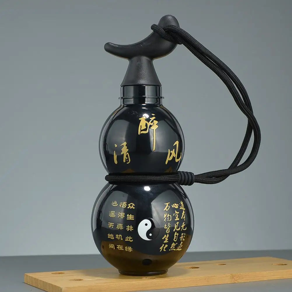 750ml Chinese Retro-Inspired Gourd Water Bottle Large Capacity Outdoors Leak-proof Water Sports Bottle King Wukong Drinking Cup